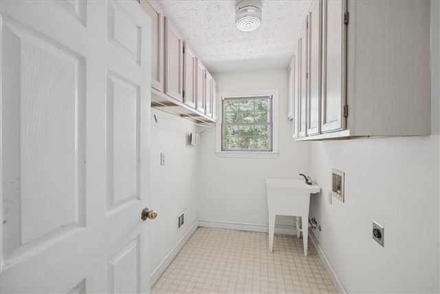 3925 Pate Road, Loganville, GA 30052