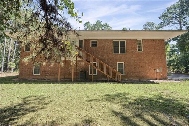 3925 Pate Road, Loganville, GA 30052