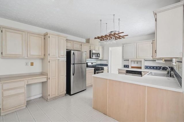 3925 Pate Road, Loganville, GA 30052