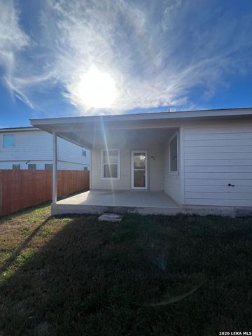 116 Harness Ln, Cibolo, TX 78108