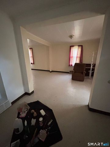 30 Ward Street, Waterbury, CT 06704