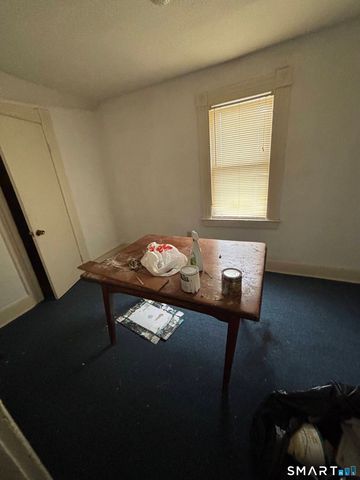 30 Ward Street, Waterbury, CT 06704