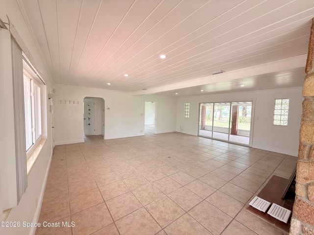 100 Tampa Avenue, Indialantic, FL 32903