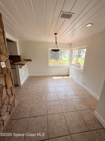 100 Tampa Avenue, Indialantic, FL 32903