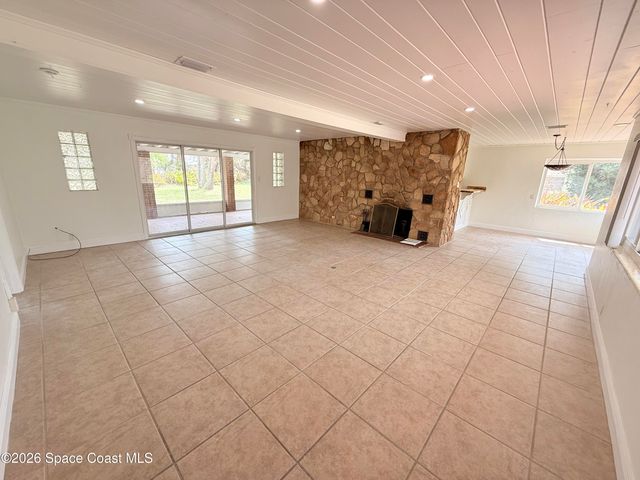 100 Tampa Avenue, Indialantic, FL 32903