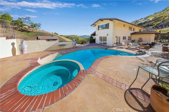18 Morgan, Bell Canyon, CA 91307