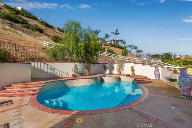 18 Morgan, Bell Canyon, CA 91307