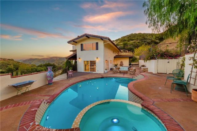 18 Morgan, Bell Canyon, CA 91307