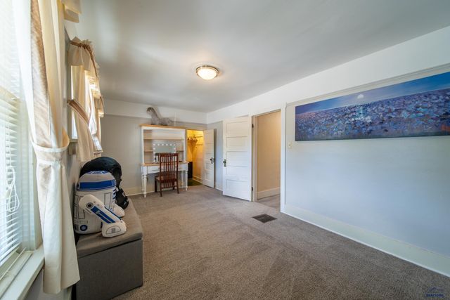 1108 9TH ST, Rapid City, SD 57701