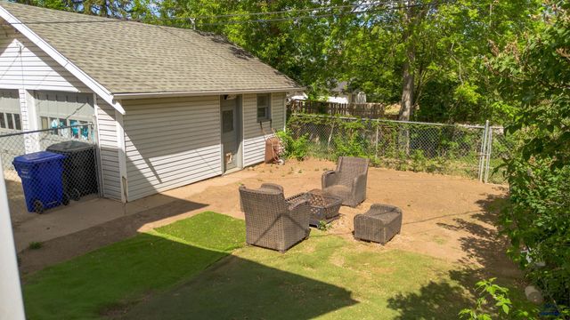 1108 9TH ST, Rapid City, SD 57701