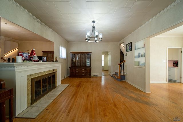 1108 9TH ST, Rapid City, SD 57701