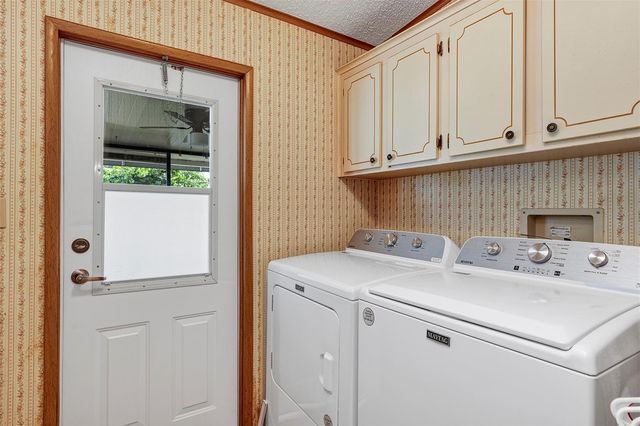 3033 MYAKKA RIVER ROAD, Tavares, FL 32778