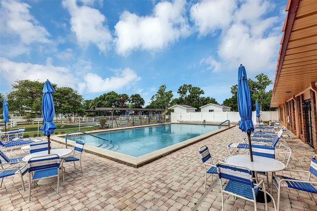 3033 MYAKKA RIVER ROAD, Tavares, FL 32778