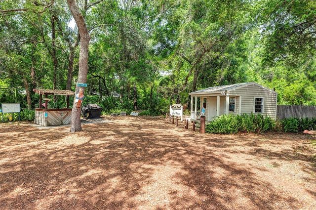 3033 MYAKKA RIVER ROAD, Tavares, FL 32778