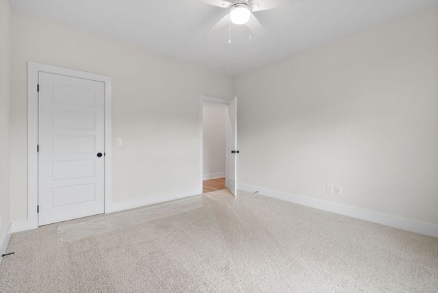201 Dewberry Ct, Clarksville, TN 37042