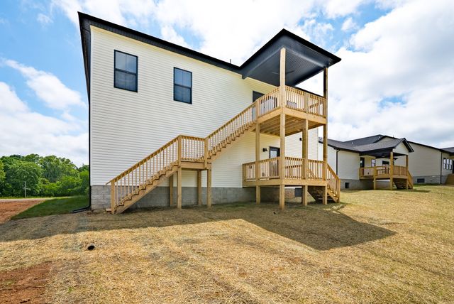 201 Dewberry Ct, Clarksville, TN 37042