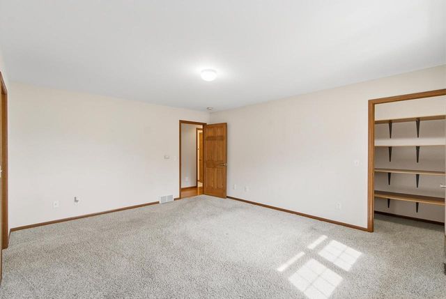 908 Surrey Lane, Baraboo, WI 53913