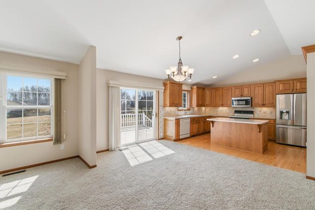 908 Surrey Lane, Baraboo, WI 53913