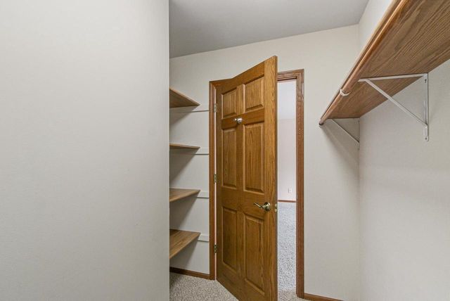 908 Surrey Lane, Baraboo, WI 53913