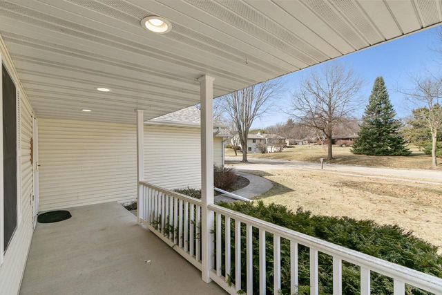 908 Surrey Lane, Baraboo, WI 53913