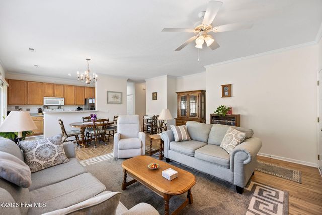 1002 Summerlin Falls Court, Wilmington, NC 28412