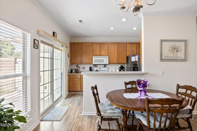1002 Summerlin Falls Court, Wilmington, NC 28412