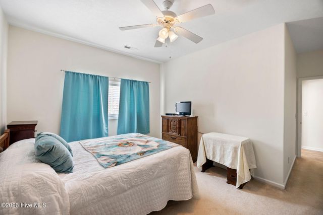 1002 Summerlin Falls Court, Wilmington, NC 28412