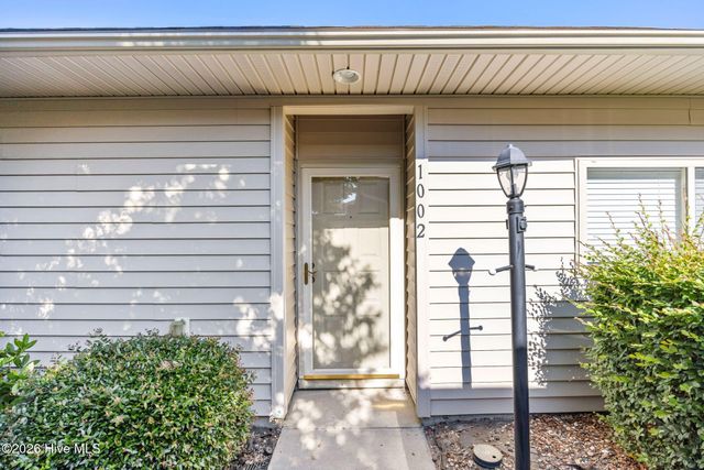 1002 Summerlin Falls Court, Wilmington, NC 28412