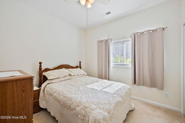 1002 Summerlin Falls Court, Wilmington, NC 28412
