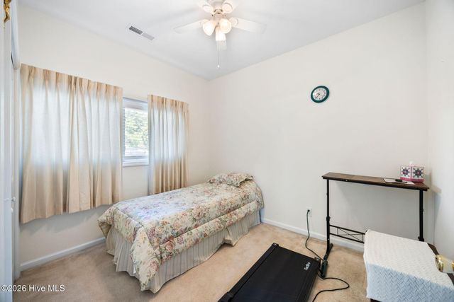 1002 Summerlin Falls Court, Wilmington, NC 28412