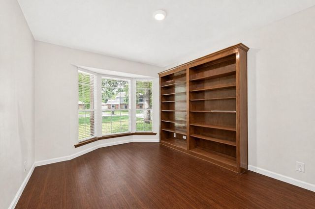 1523 Bodart Drive, Houston, TX 77090