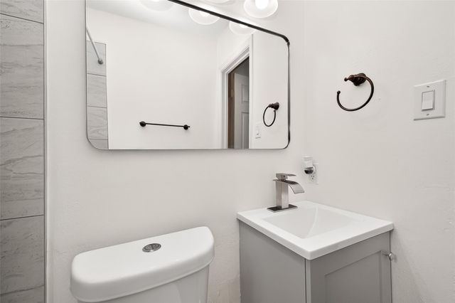 1523 Bodart Drive, Houston, TX 77090