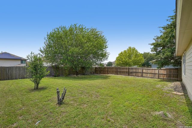 243 STARLING CRK, New Braunfels, TX 78130
