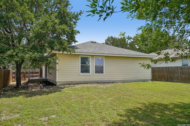 243 STARLING CRK, New Braunfels, TX 78130