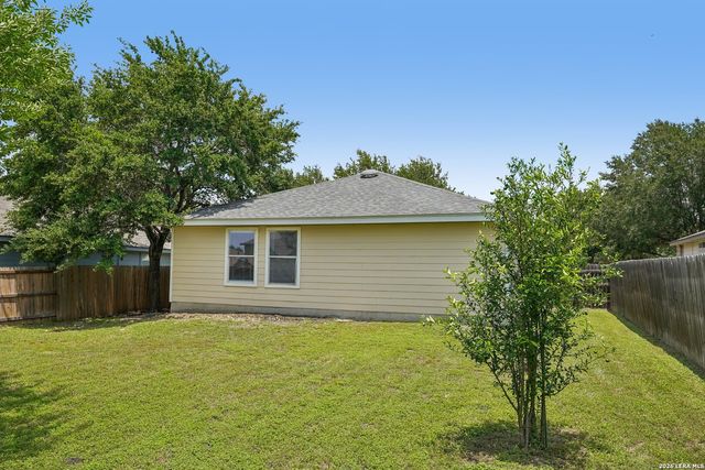 243 STARLING CRK, New Braunfels, TX 78130