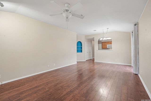 243 STARLING CRK, New Braunfels, TX 78130