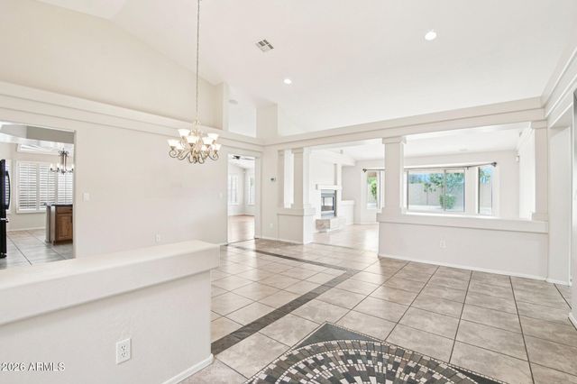 5025 W SIESTA Way, Laveen, AZ 85339