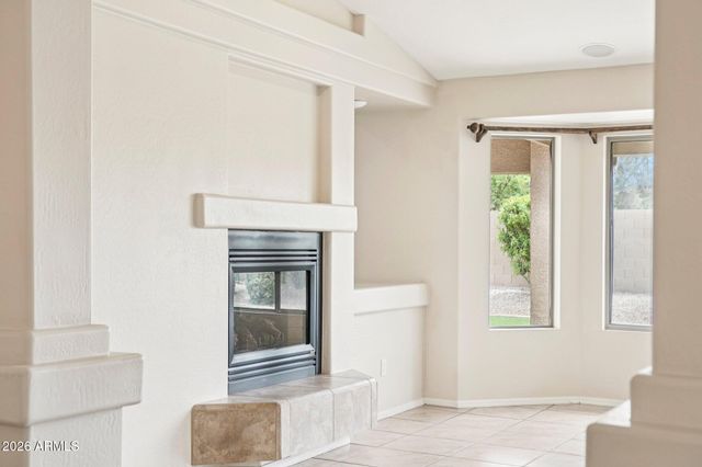 5025 W SIESTA Way, Laveen, AZ 85339