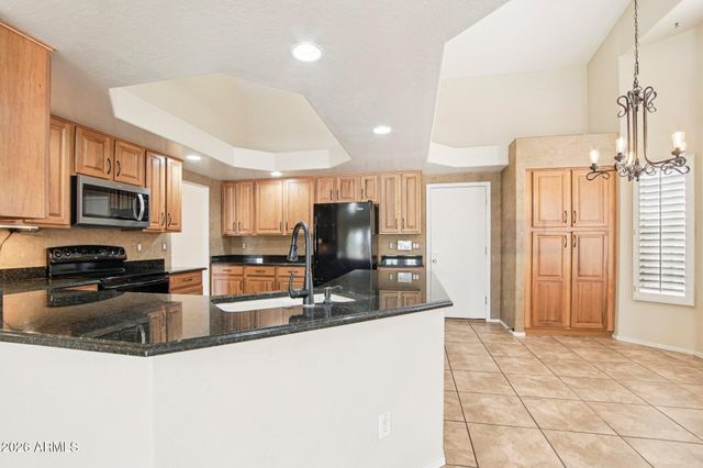 5025 W SIESTA Way, Laveen, AZ 85339
