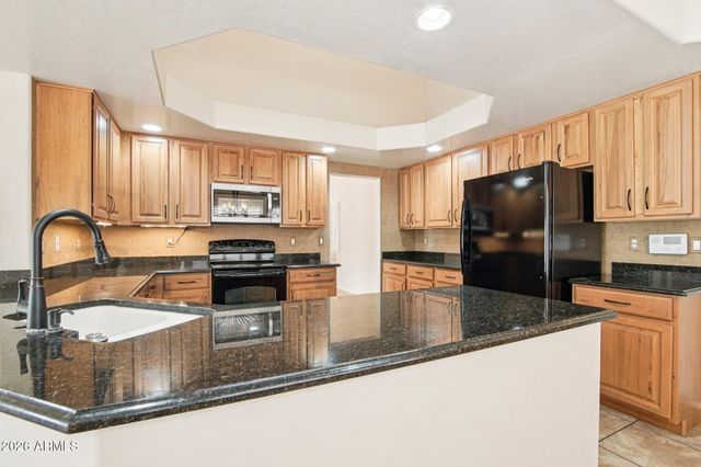 5025 W SIESTA Way, Laveen, AZ 85339
