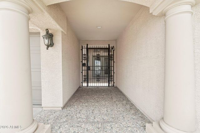 5025 W SIESTA Way, Laveen, AZ 85339