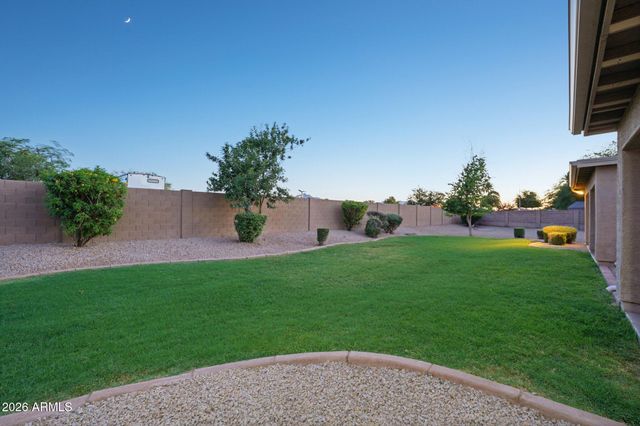 5025 W SIESTA Way, Laveen, AZ 85339