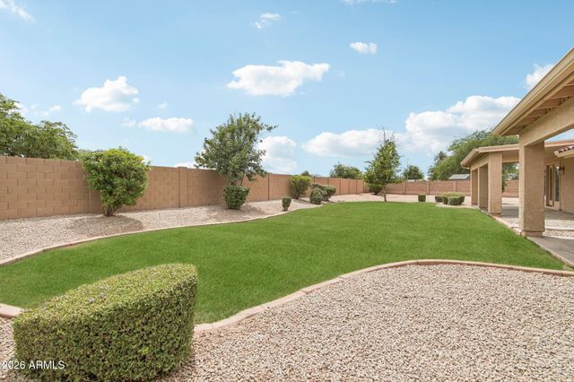 5025 W SIESTA Way, Laveen, AZ 85339
