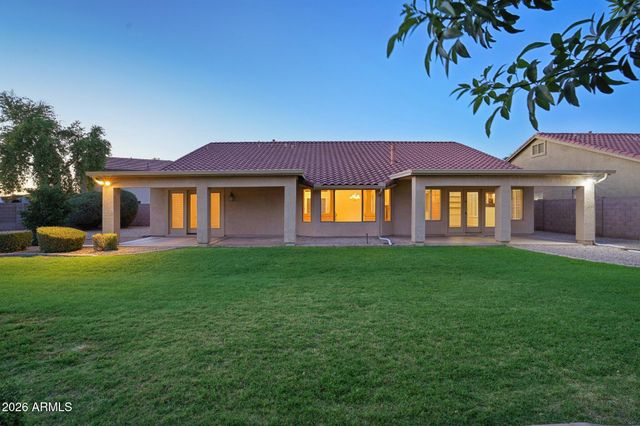 5025 W SIESTA Way, Laveen, AZ 85339
