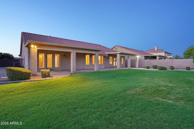 5025 W SIESTA Way, Laveen, AZ 85339