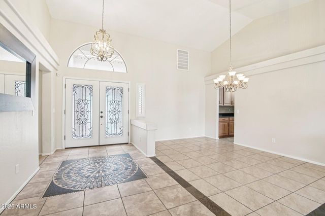5025 W SIESTA Way, Laveen, AZ 85339