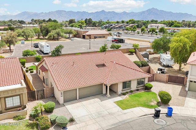 5025 W SIESTA Way, Laveen, AZ 85339