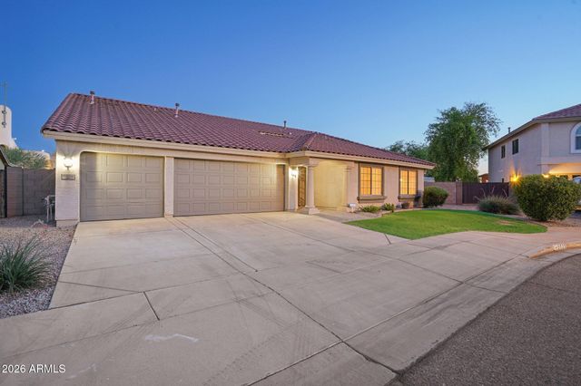 5025 W SIESTA Way, Laveen, AZ 85339