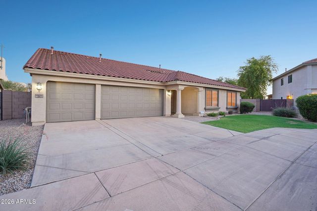 5025 W SIESTA Way, Laveen, AZ 85339