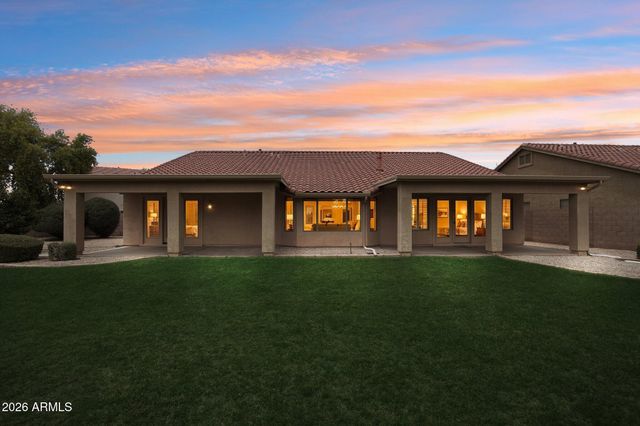 5025 W SIESTA Way, Laveen, AZ 85339